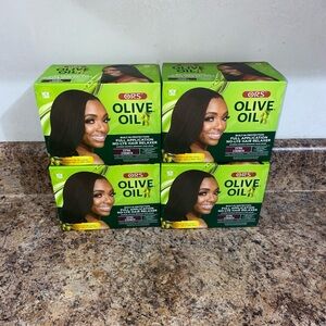 4 ORS Olive Oil Built-In Protection Full Application No-Lye Hair Relaxer